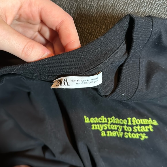 Zara Graphic Tee - Black/Neon - Medium - Picture 3 of 6